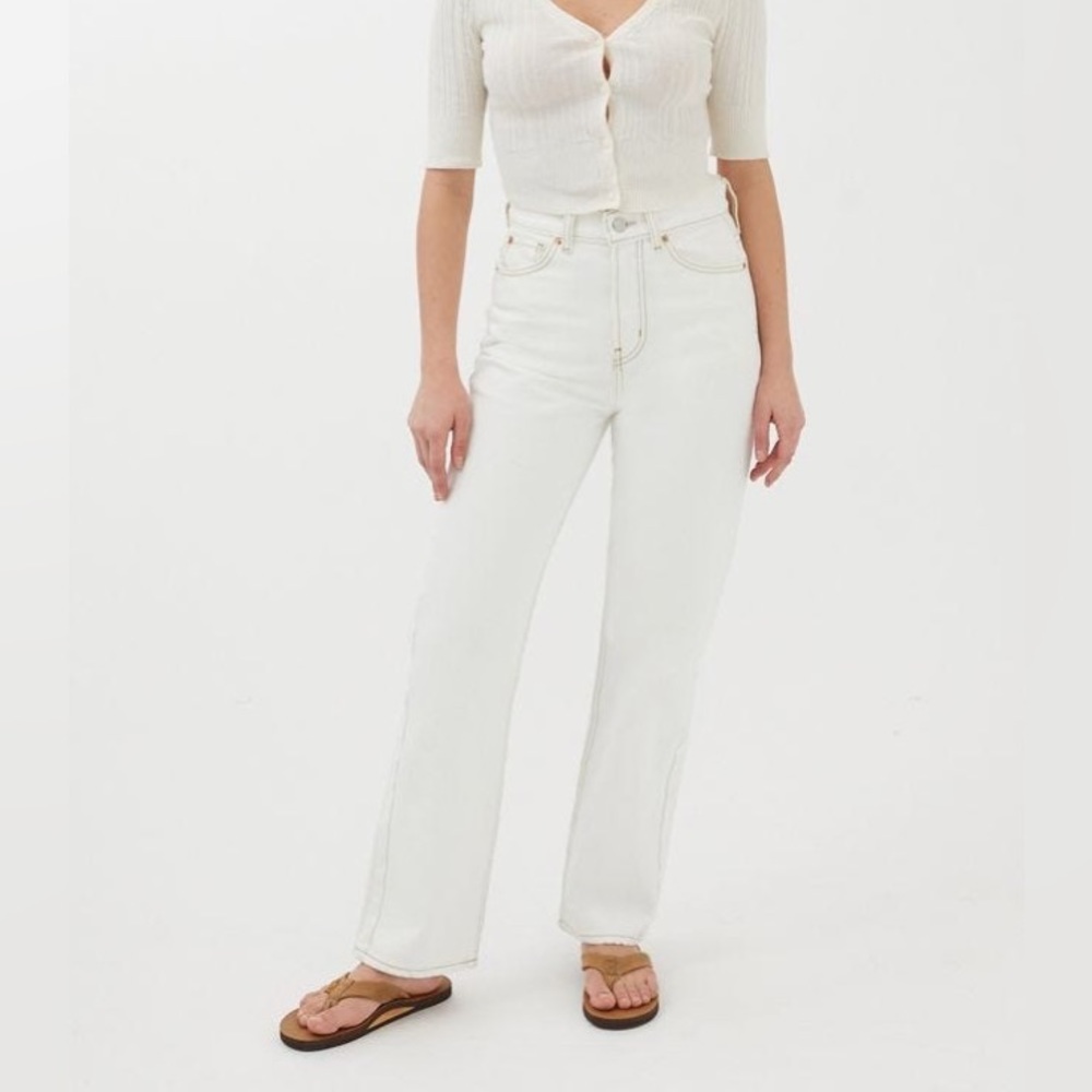 BDG urban outfitters, Ivory colored, cowboy jeans in size 32.